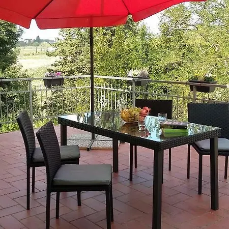 For 4/6 People With Fireplace